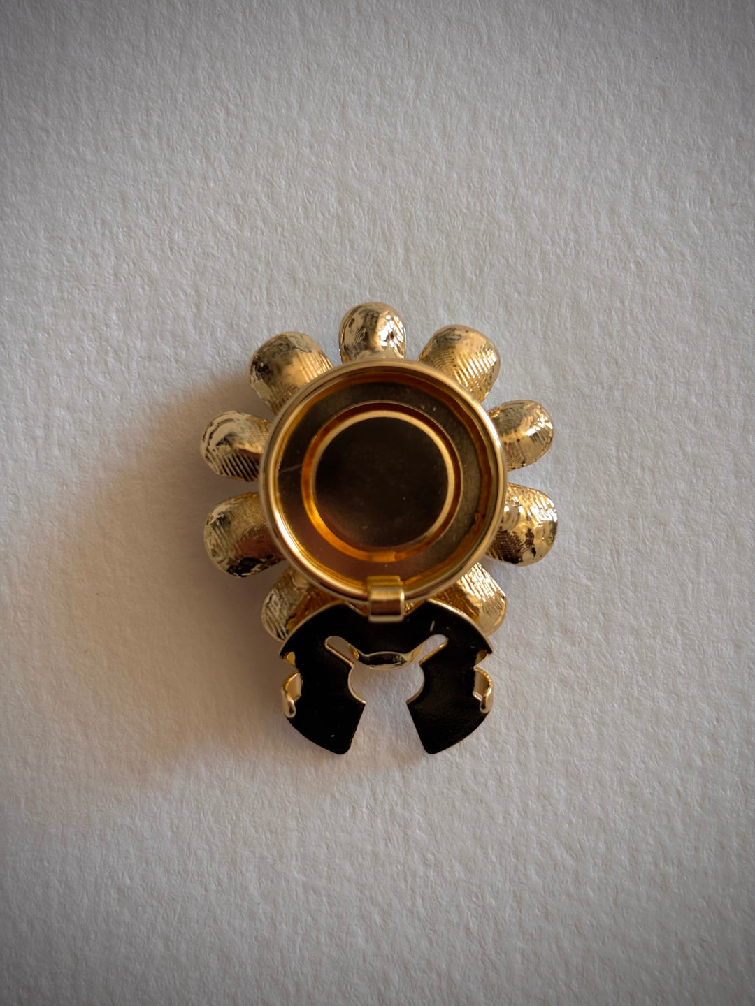 bijoux-de-bouton-fleur-nacree-irisee-set-3-6-systeme-de-clip