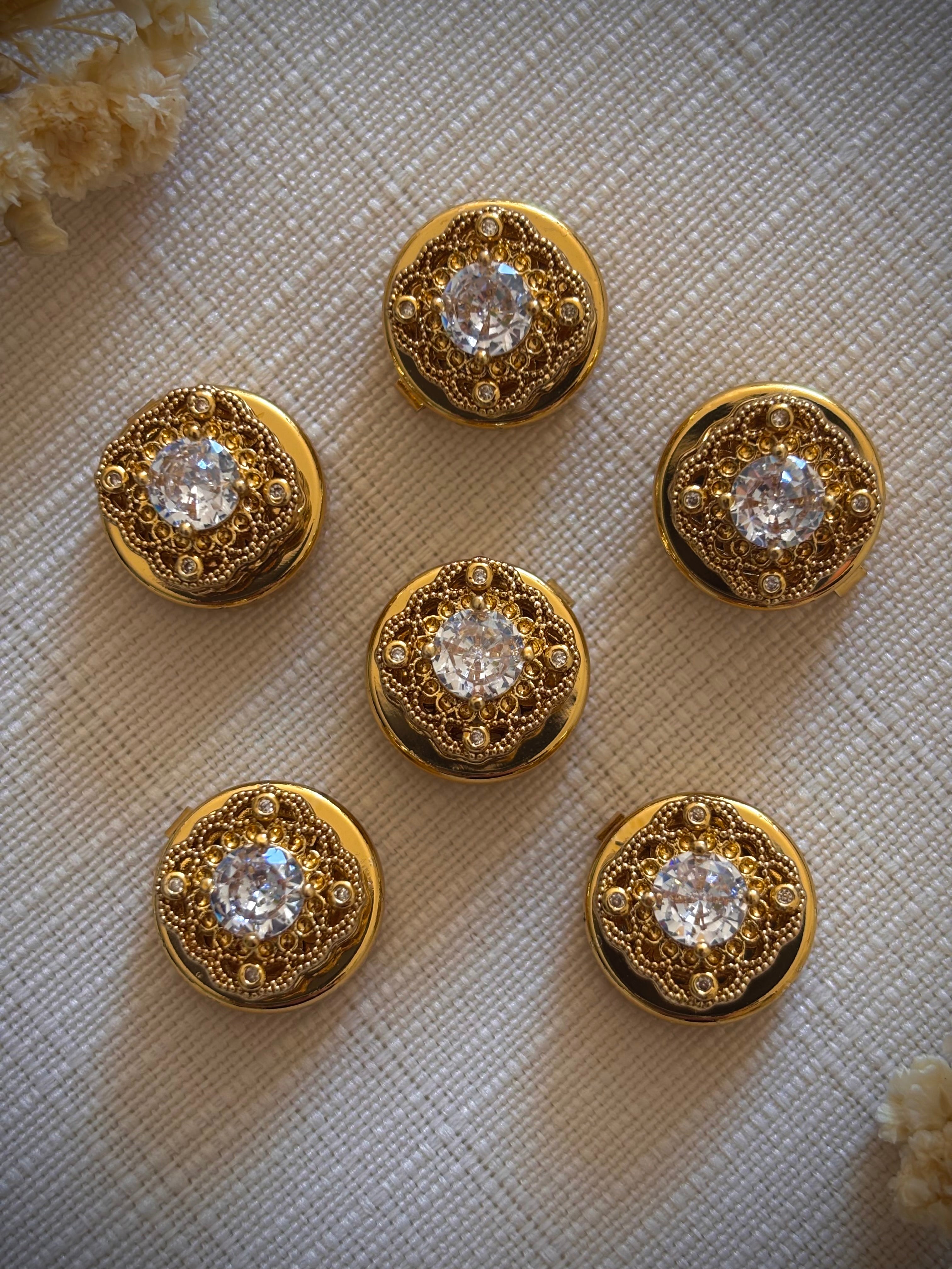 bijoux-de-bouton-fleur-precieuse-set-6-carre-vue-de-face