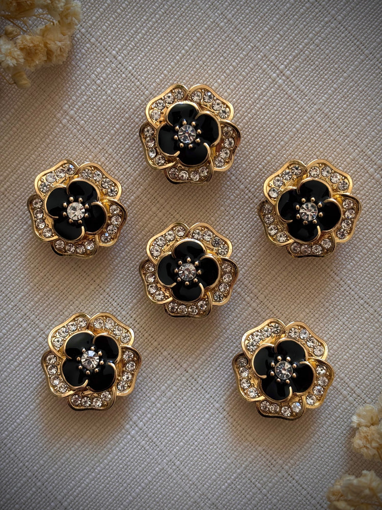 bijoux-de-bouton-fleur-strass-set-6-noir-vue-de-face