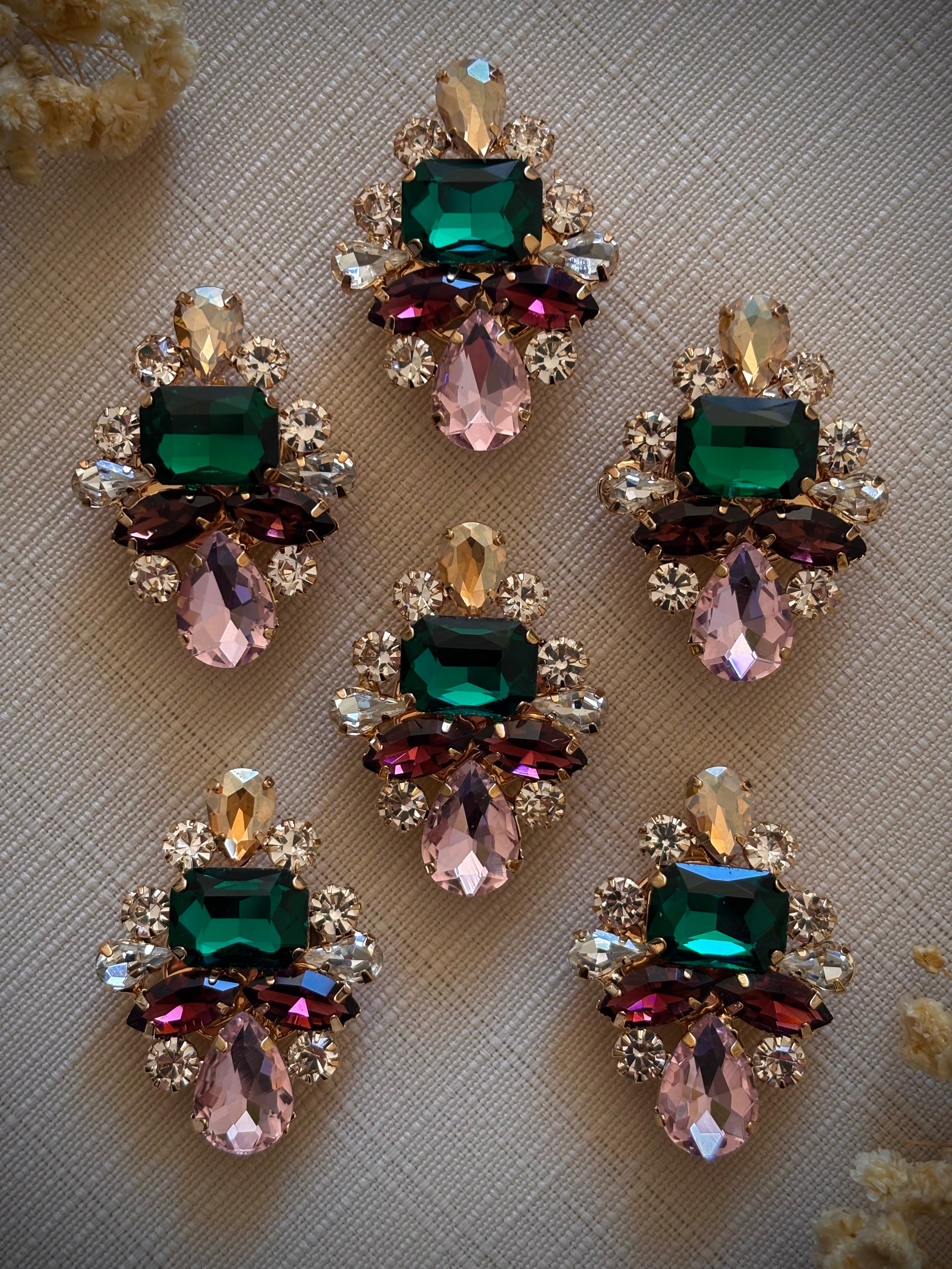 bijoux-de-bouton-riviera-set-6-vue-de-face