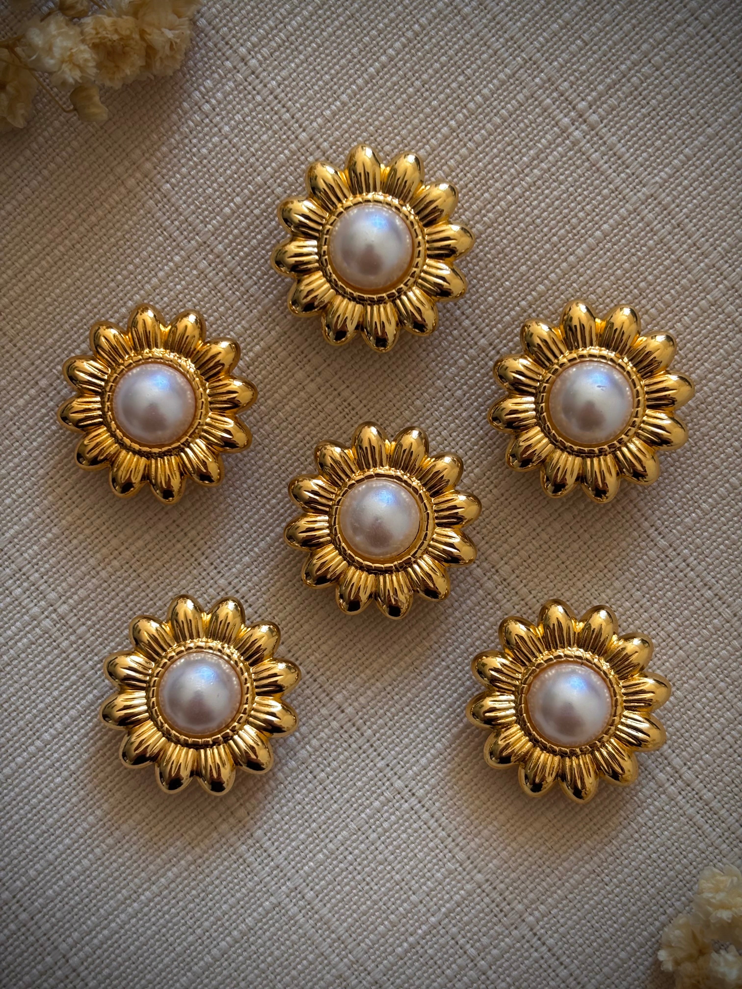 bijoux-de-bouton-tournesol-perle-set-6-vue-de-face