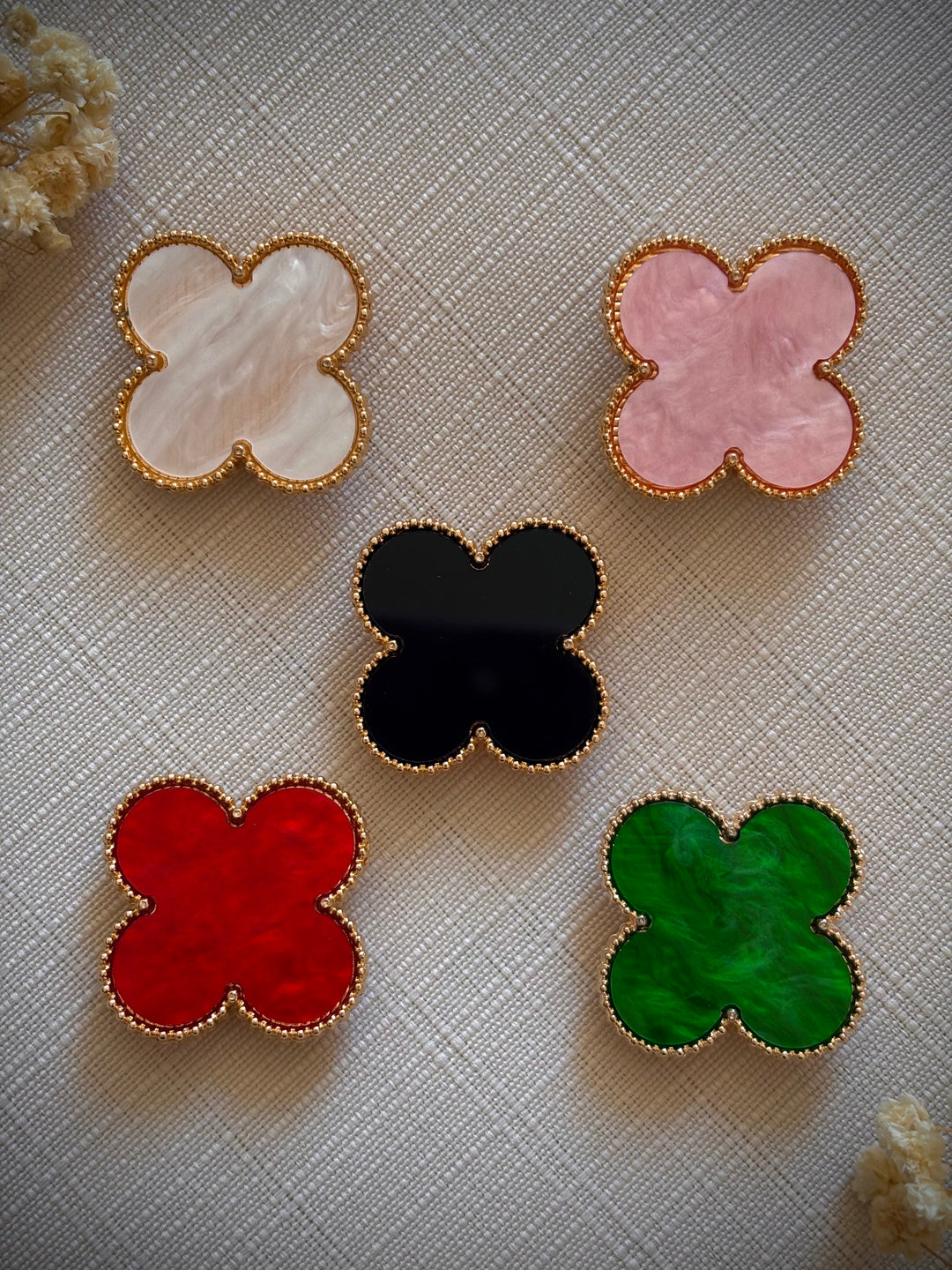 bijoux-de-bouton-trefles-4-feuilles-set-5-tous-coloris
