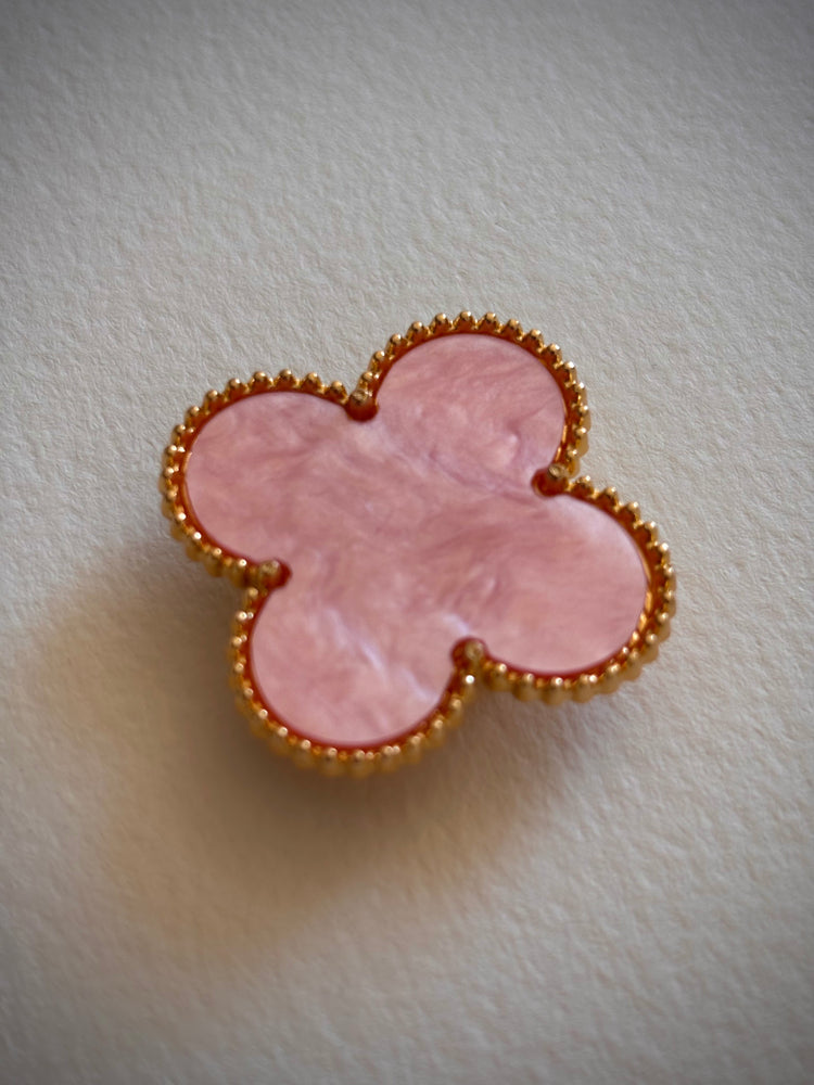 bijoux-de-bouton-trefles-4-feuilles-set-3-5-rose-vue-de-face